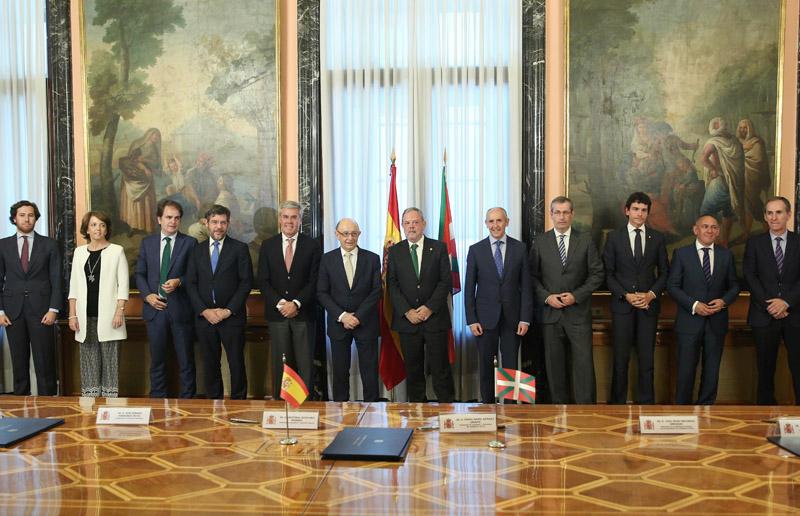 El Estado y el País Vasco acuerdan la nueva Ley del Cupo que aclara y aporta estabilidad a las relaciones financieras entre ambas Administraciones 